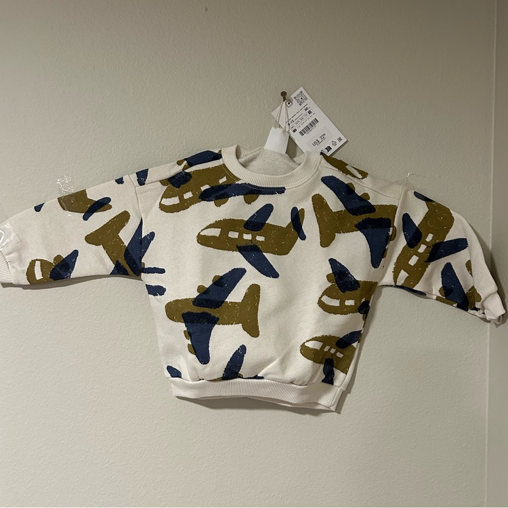 Zara Kids 9-12 Months Brand New With Tag Sweater MSRP $30 White With Planes